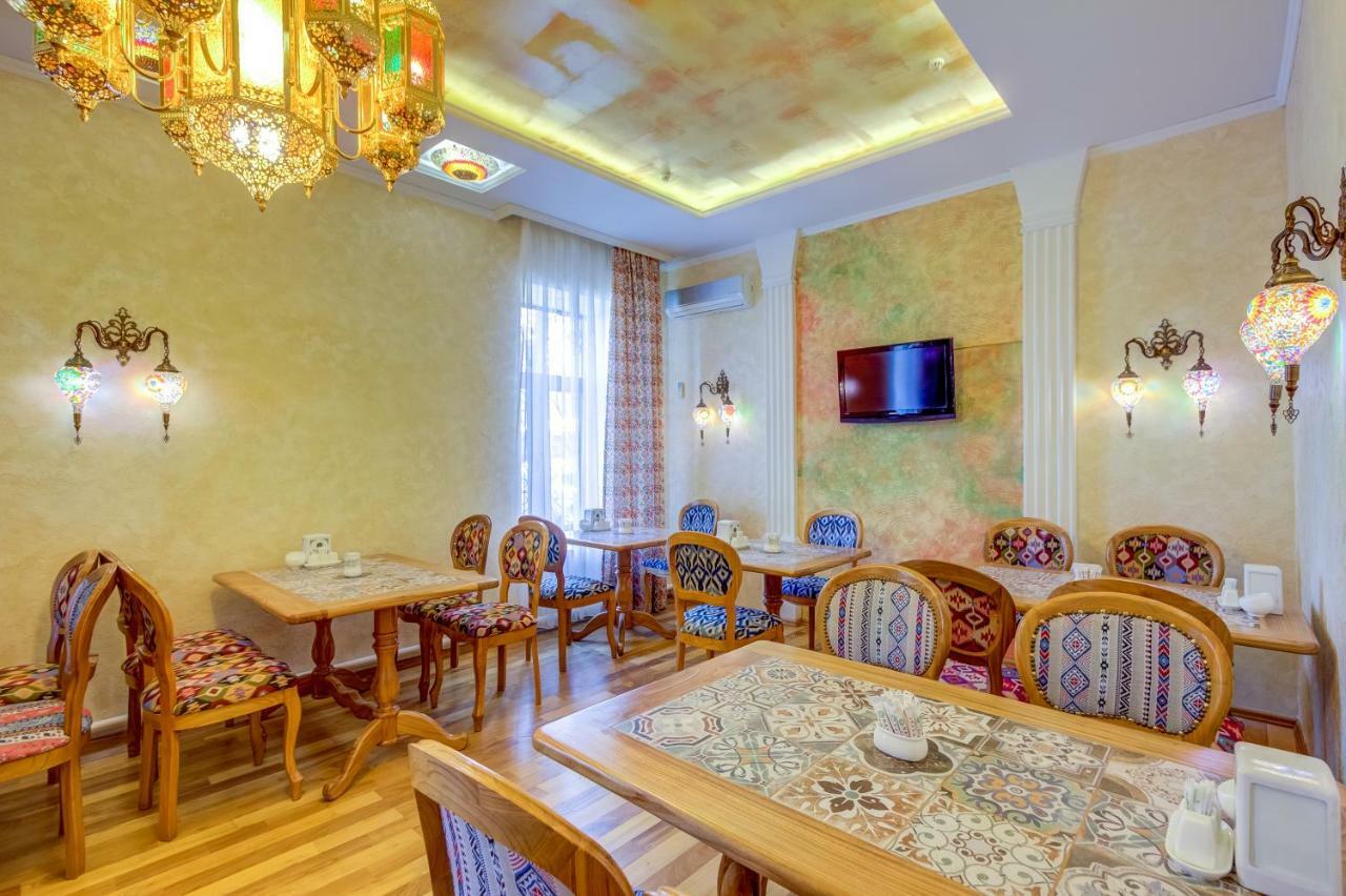 Navat Hotel Bishkek Exterior photo